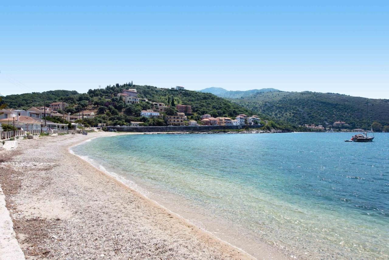 Marika Apartments Kassiopi Exteriör bild
